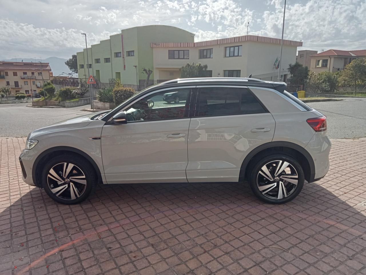 Volkswagen T-Roc 2.0 TDI SCR R-Line