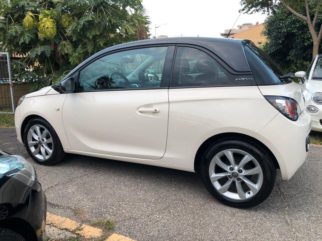 Opel Adam 1.4 87 CV GPL Tech Unlimited