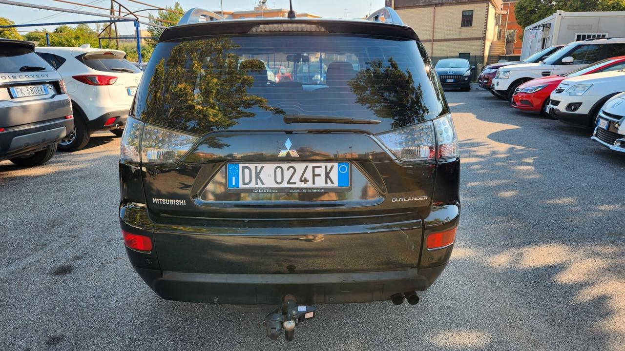 Mitsubishi Outlander 2.0 DI-D Intense DPF