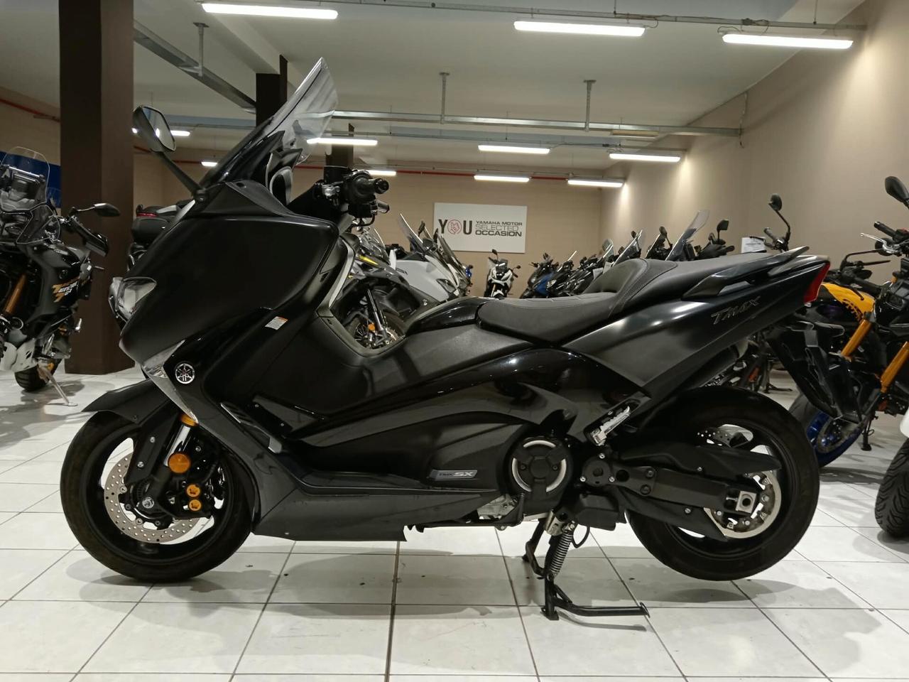 Yamaha TMAX 530 SX ABS