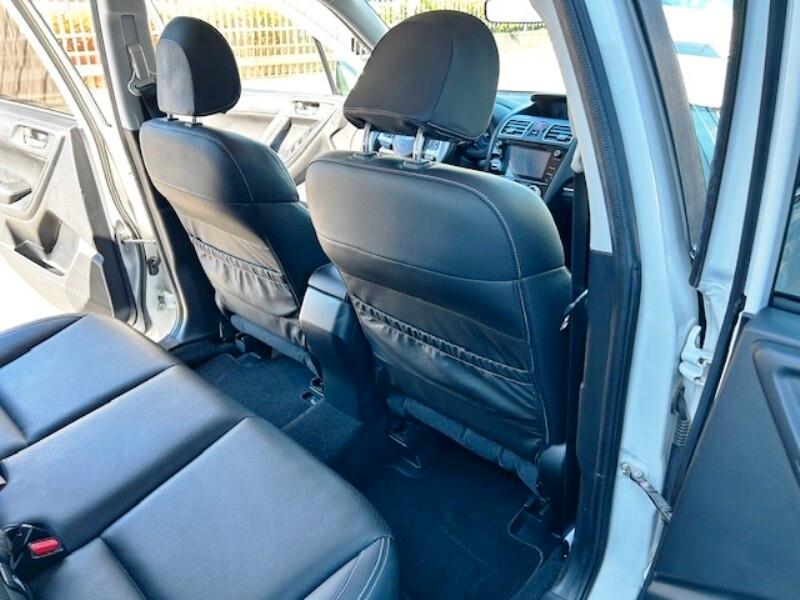 Subaru Forester 2.0i Lineartronic Style Bi-fuel