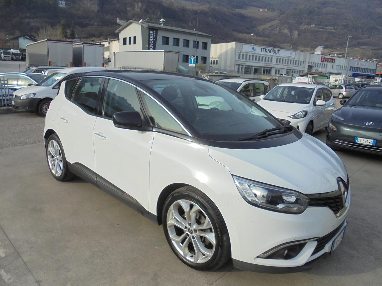 Renault Scenic Scénic dCi 130 CV Energy Sport Edition2