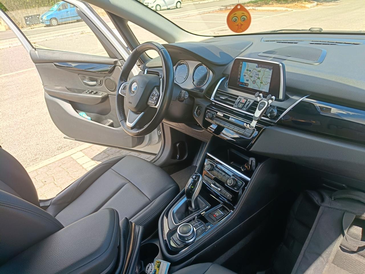 Bmw 216d Active Tourer Advantage automatica