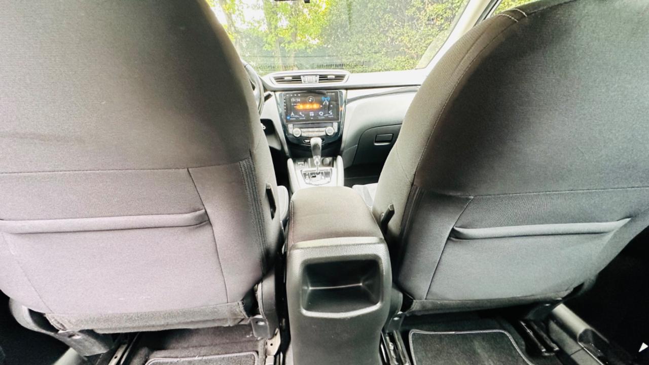 Nissan Qashqai 130CV.Gancio di traino omologato.EURO 6B
