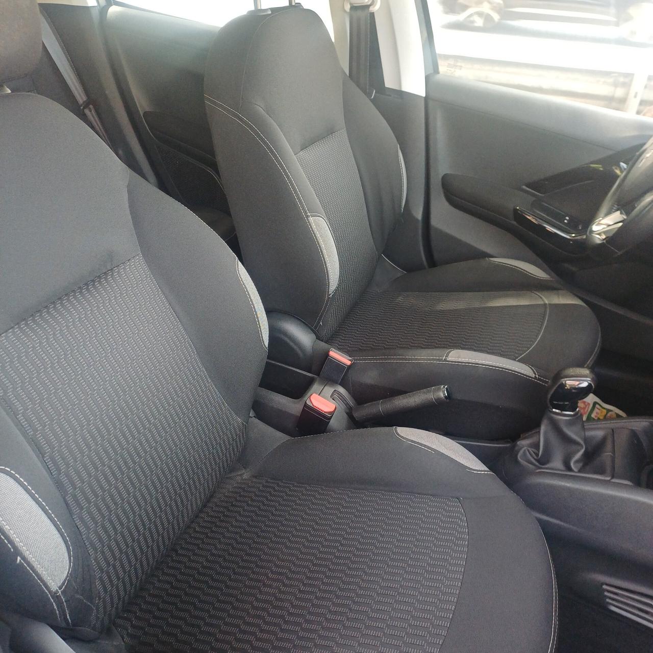 Peugeot 208 PureTech 82 5 porte Allure
