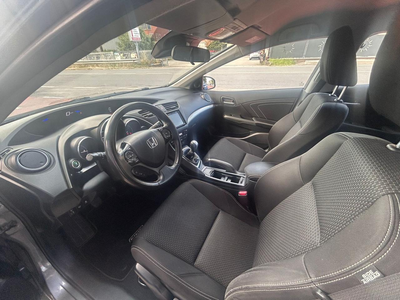 Honda Civic 1.6 i-DTEC Lifestyle Navi ADAS