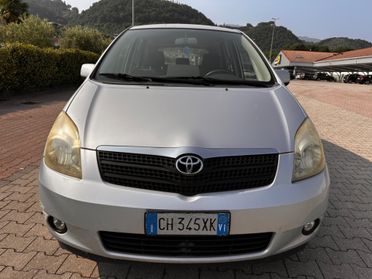Toyota Corolla Verso 2.0 tdi D-4D 66KW