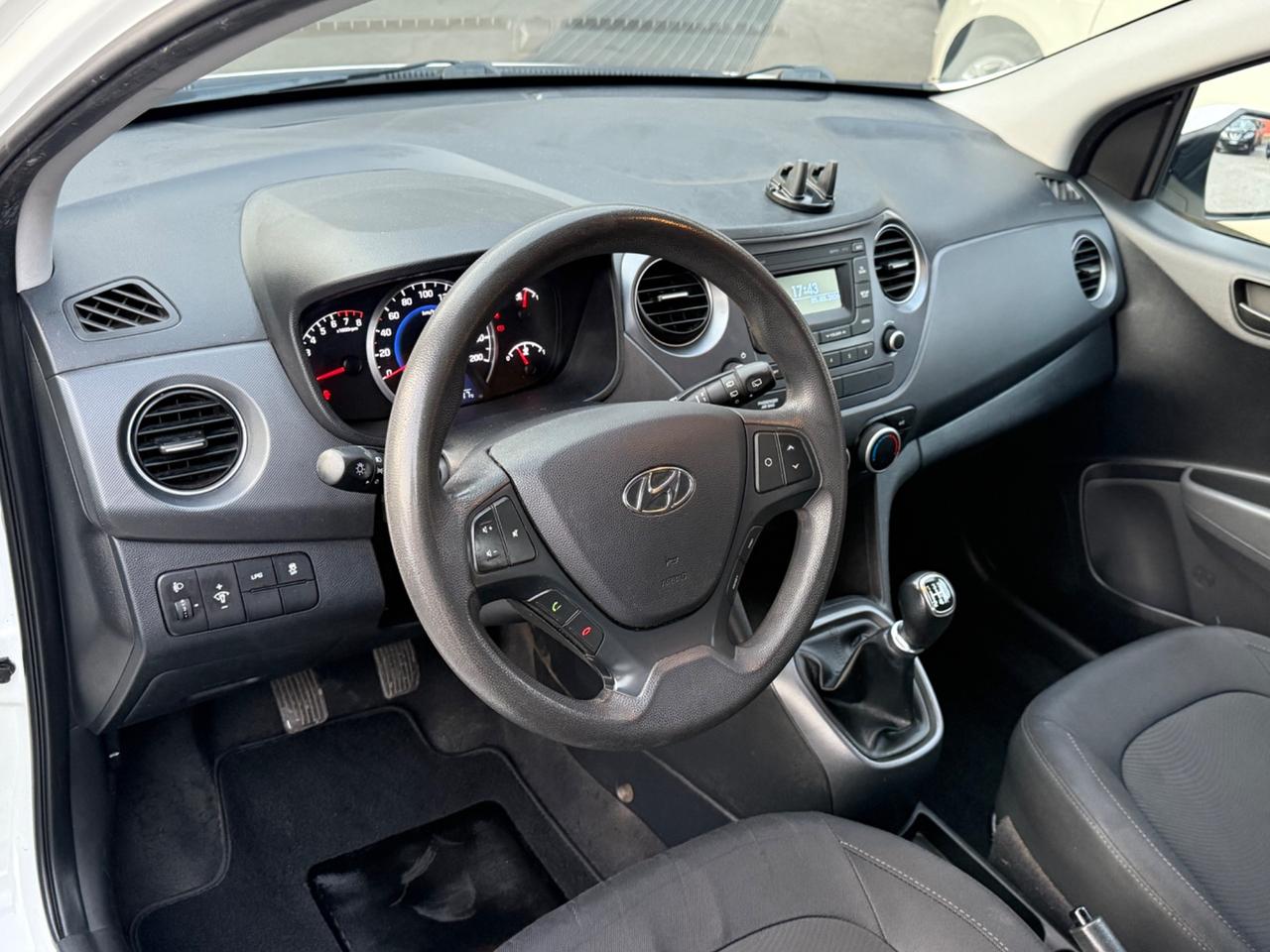 Hyundai i10 1.0 GPL /unipro/rate/permute/garanzia