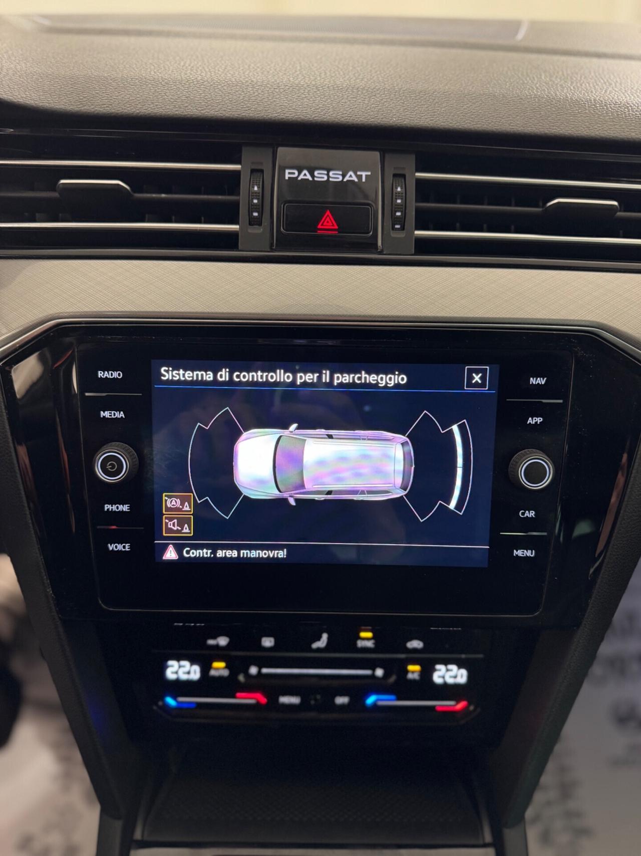 Passat Variant 2.0 TDI DSG 150 CV