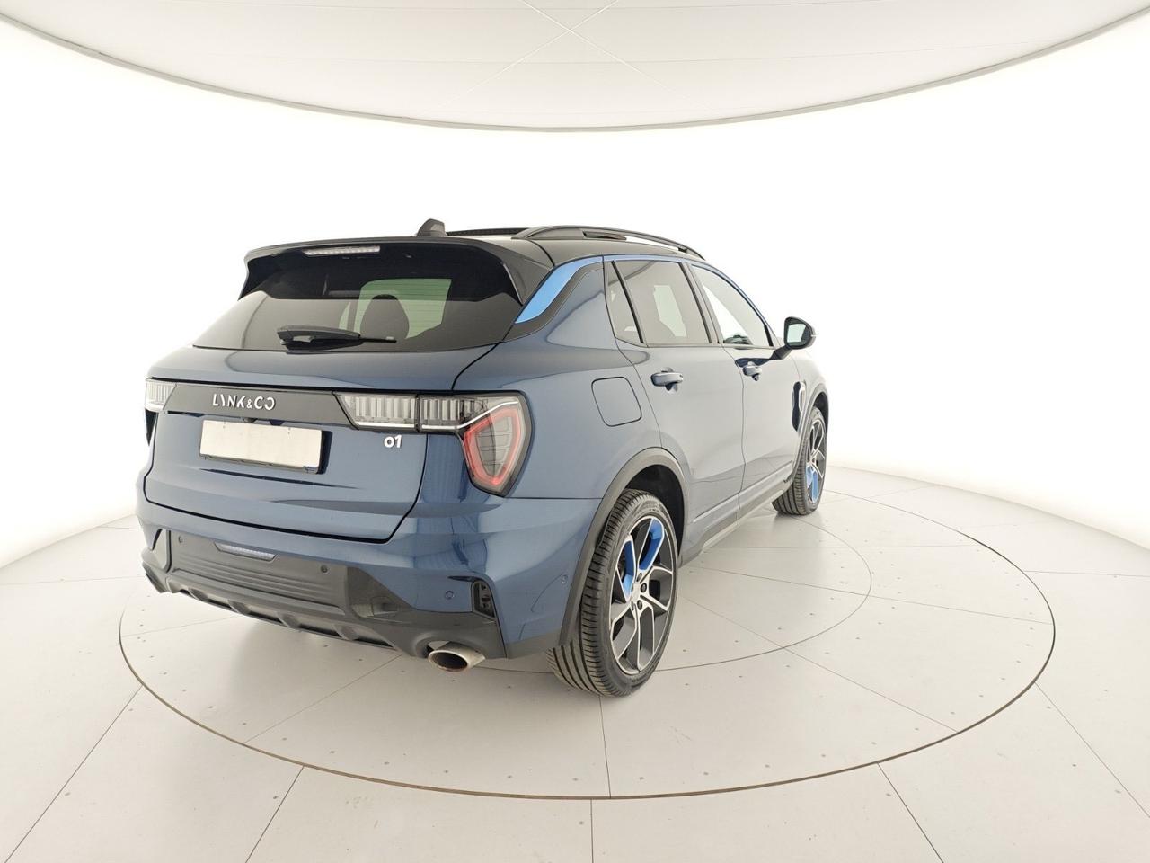 Lynk&co 01 PHEV