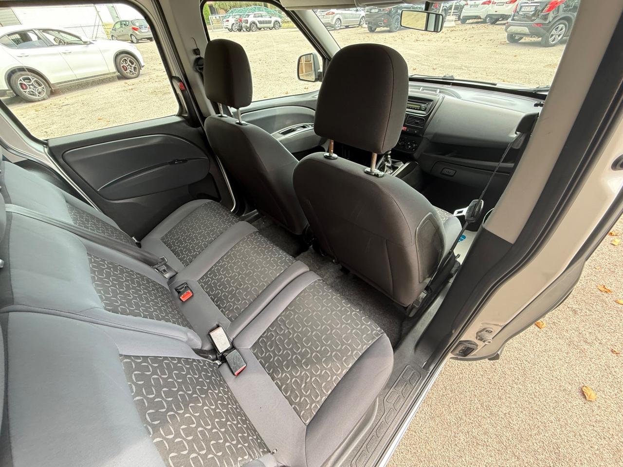 Fiat Doblo- 1.6 MJT 120 cv - Autovettura