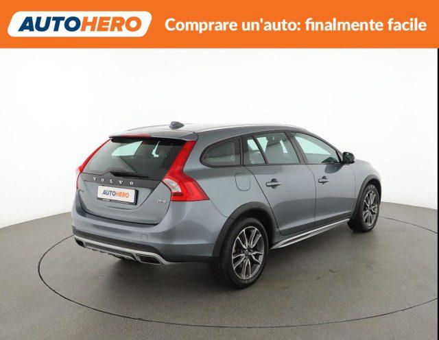 VOLVO V60 Cross Country D3 Plus