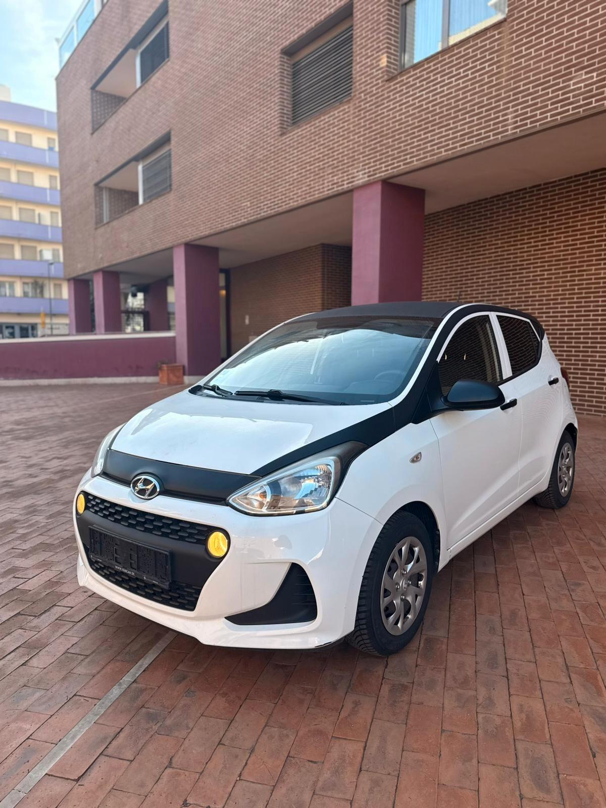 Hyundai i10 1.0 MPI Login A/T