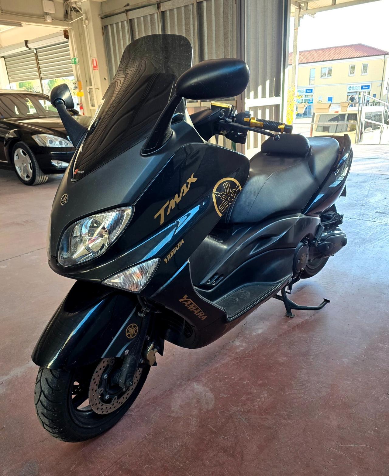 Yamaha T Max 500