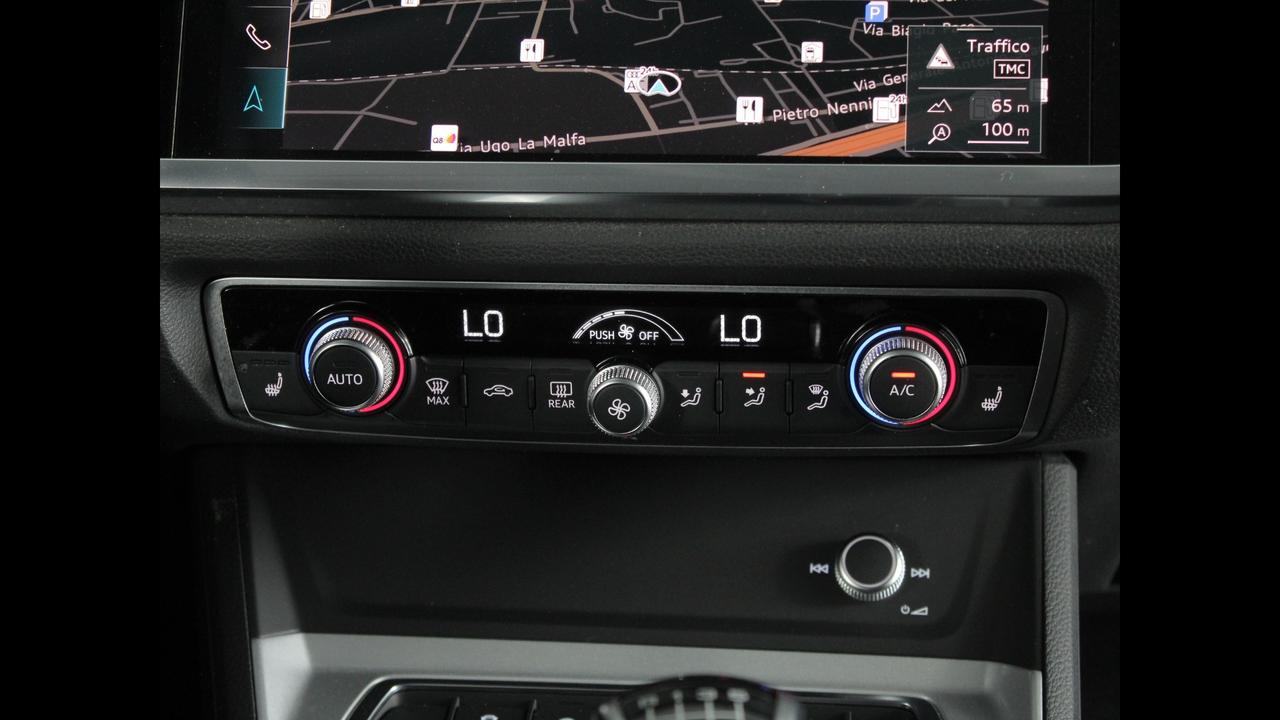 AUDI Q3 II 2018 - Q3 35 1.5 tfsi Business