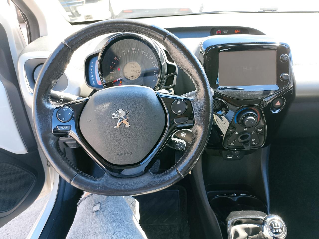 Peugeot 108 VTi 68 5 porte Allure TOP!