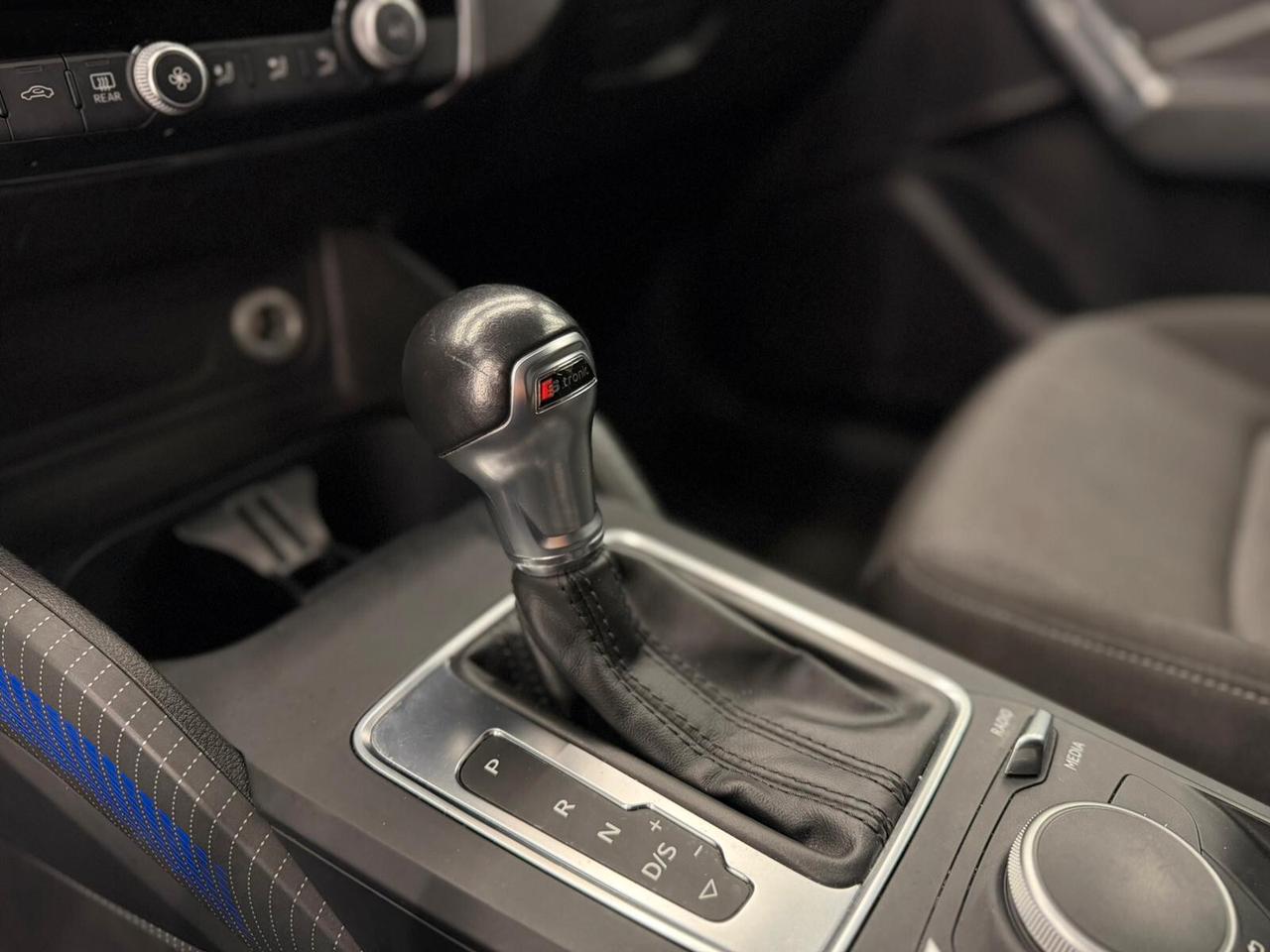 Audi Q2 35 TDI quattro S tronic line-KM CERTIFICATI-PERMUTE-12 MESI GARANZIA