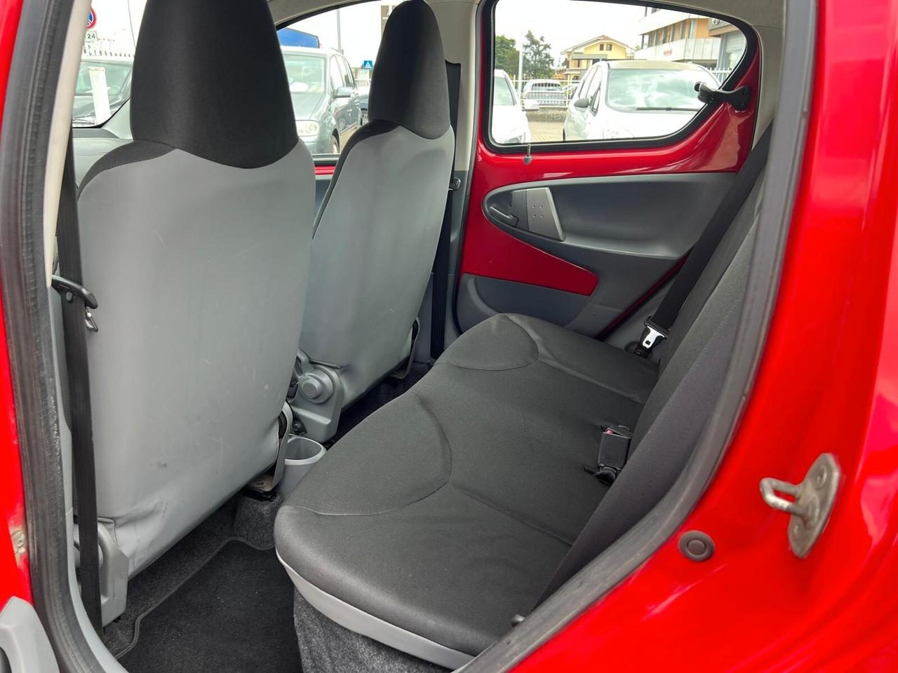 Toyota Aygo 1.0 12V VVT-i 5 porte Now