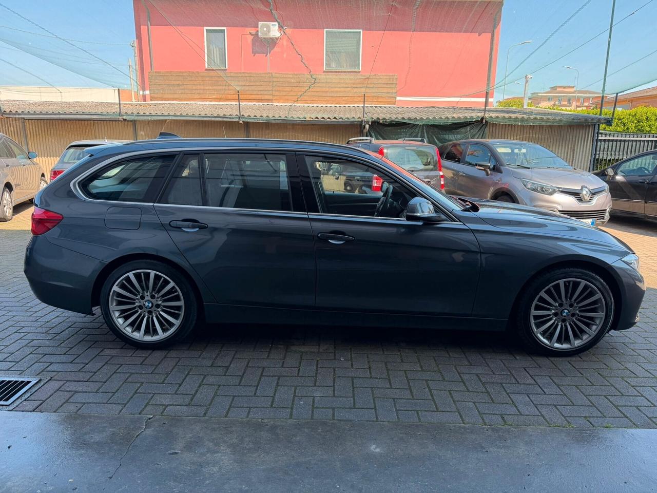 Bmw 320 320d Touring Luxury auto