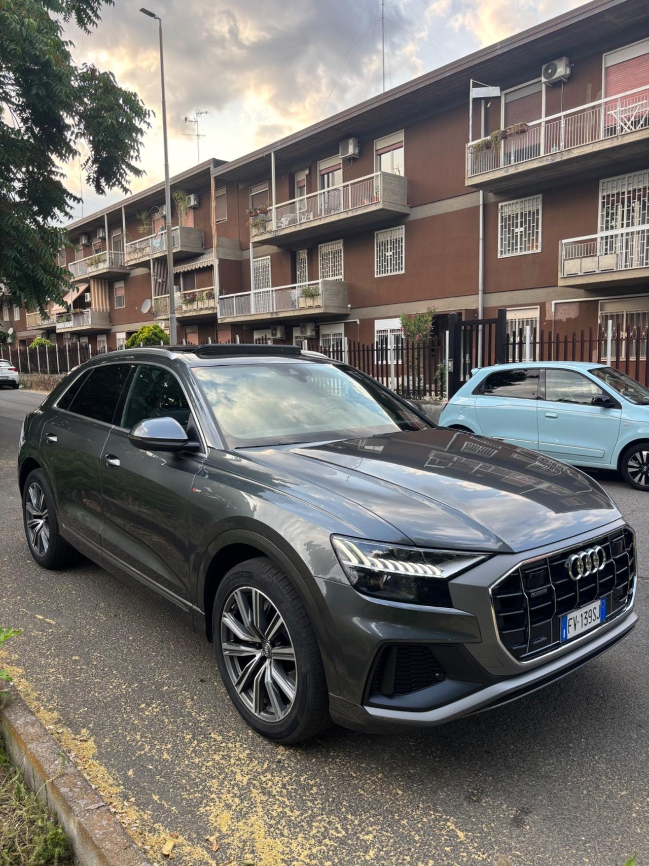 Audi Q8 50 TDI FULL OPTIONAL