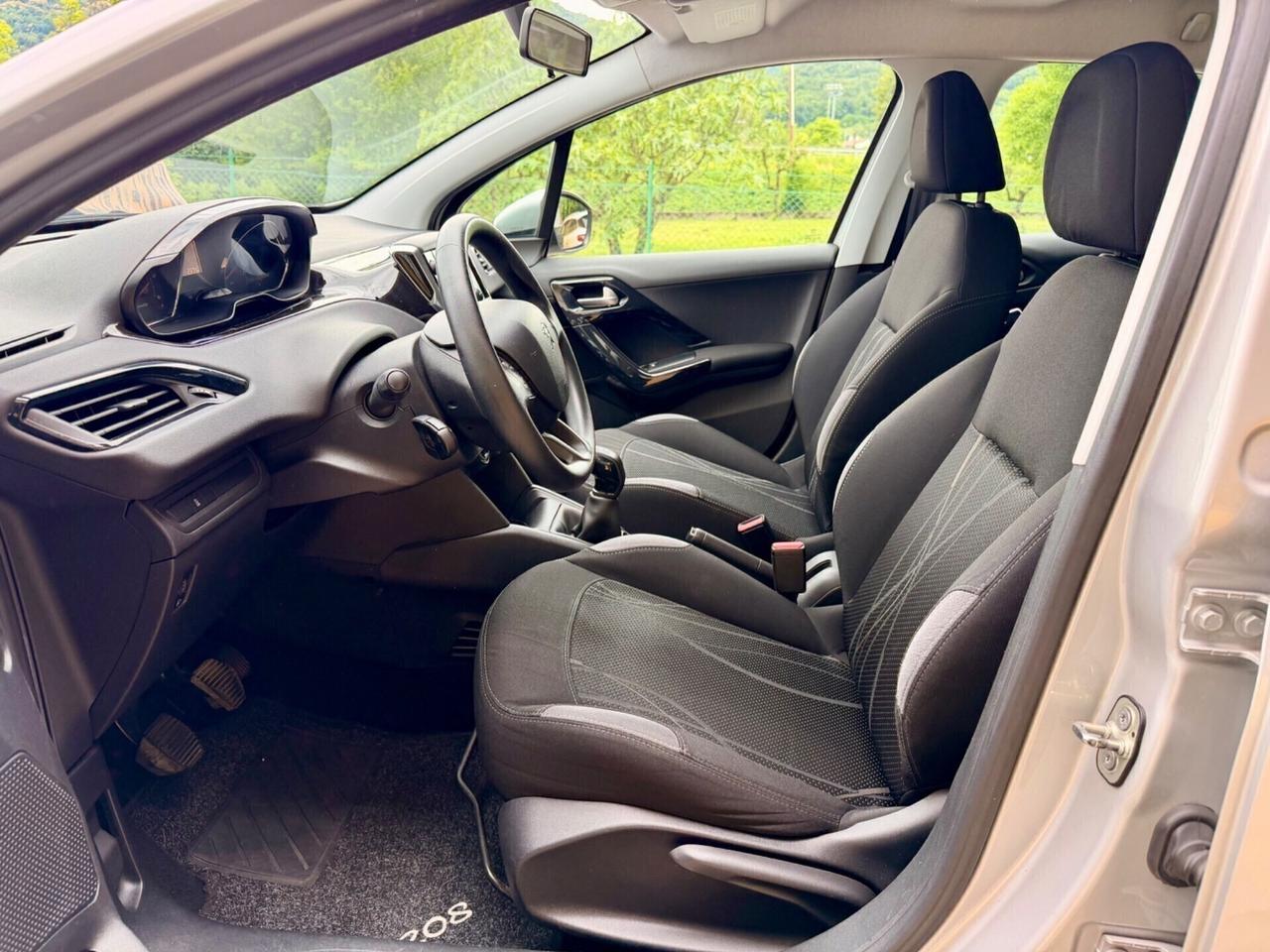 Peugeot 208 1.4 HDi 50kw OK NEOPATENTATI