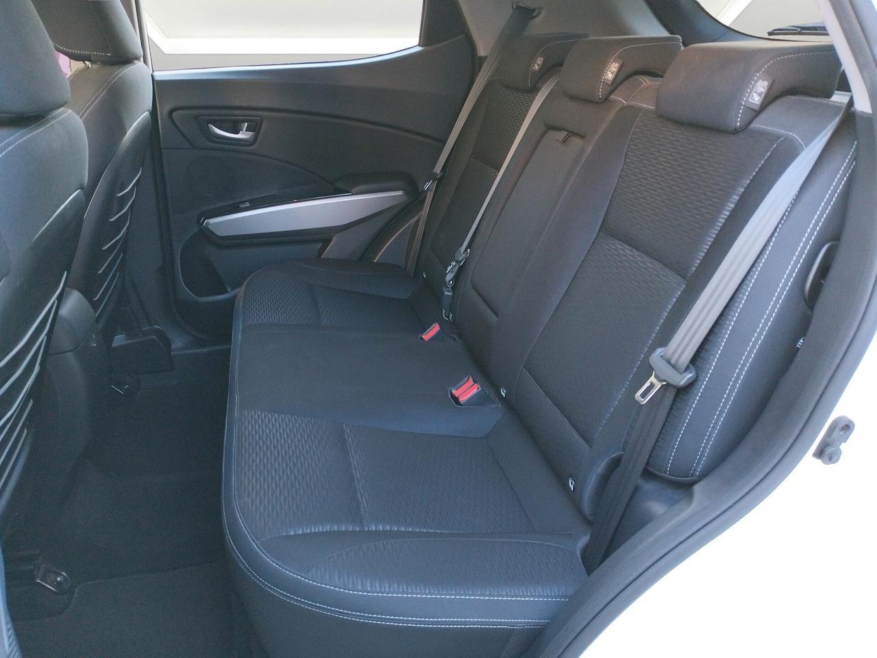 SsangYong Tivoli 1.6d Go 2wd auto * AUTOMATICA * 74.000 KM *