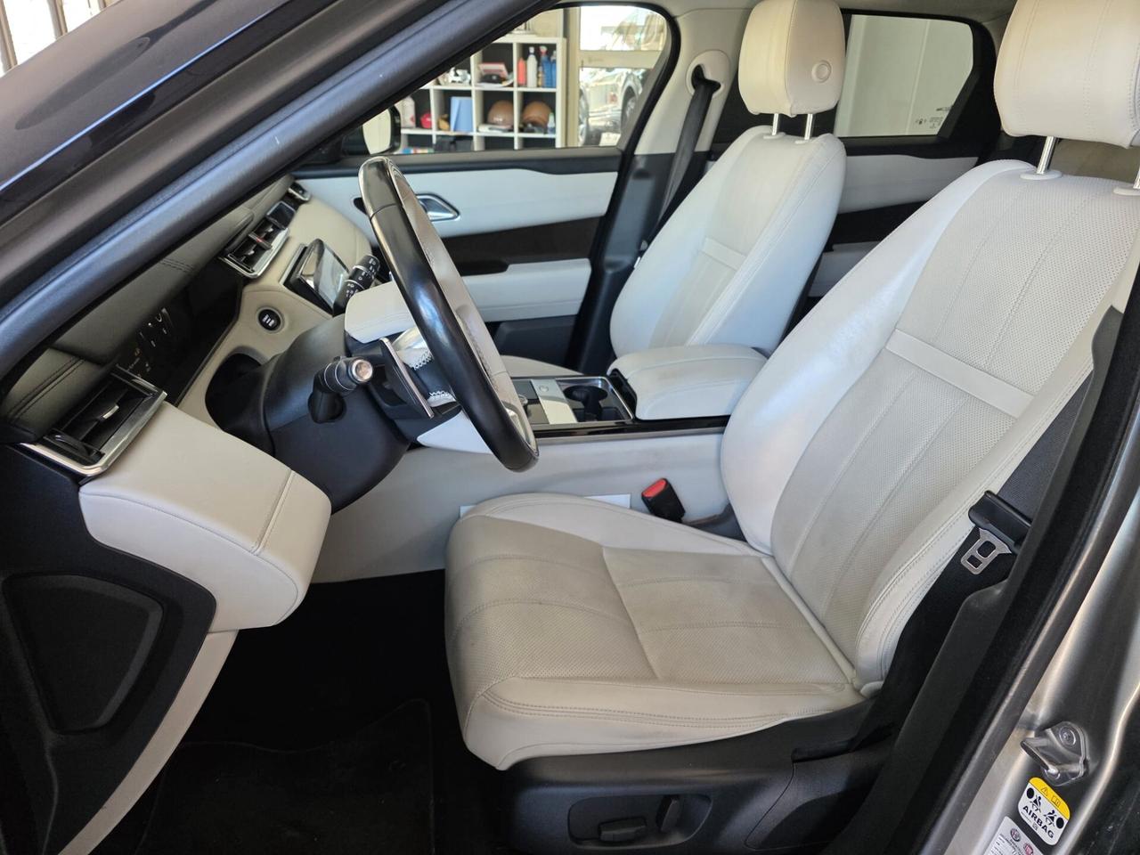 Land Rover Range Velar 3.0D V6 300 CV R-Dynamic HSE