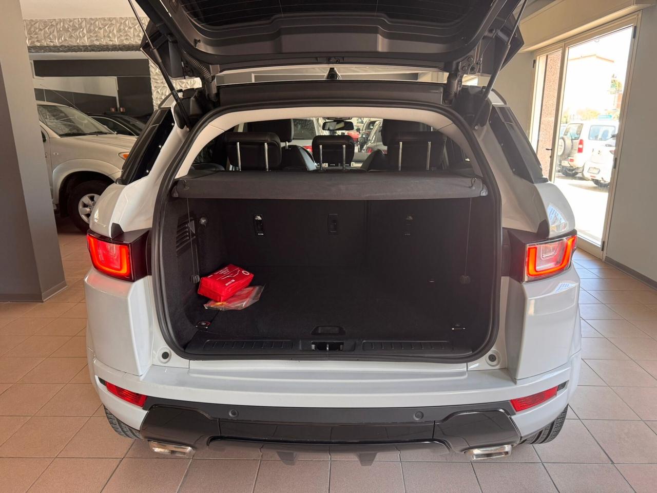Land Rover Range Rover Evoque Range Rover Evoque 2.0 TD4 180 CV 5p. Autobiography