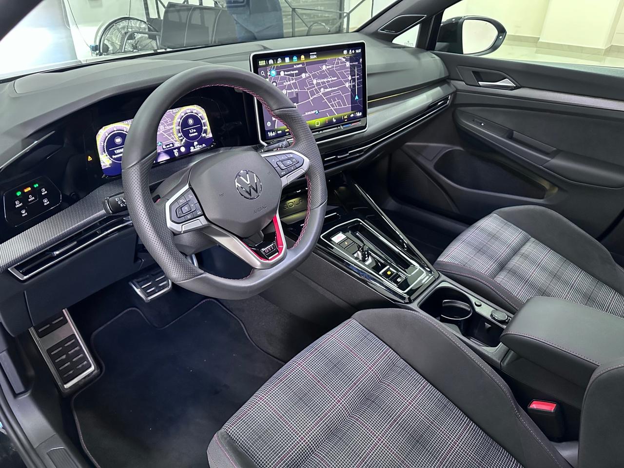 Volkswagen Golf 8.5 GTI 2.0 265 CV TSI GTI DSG