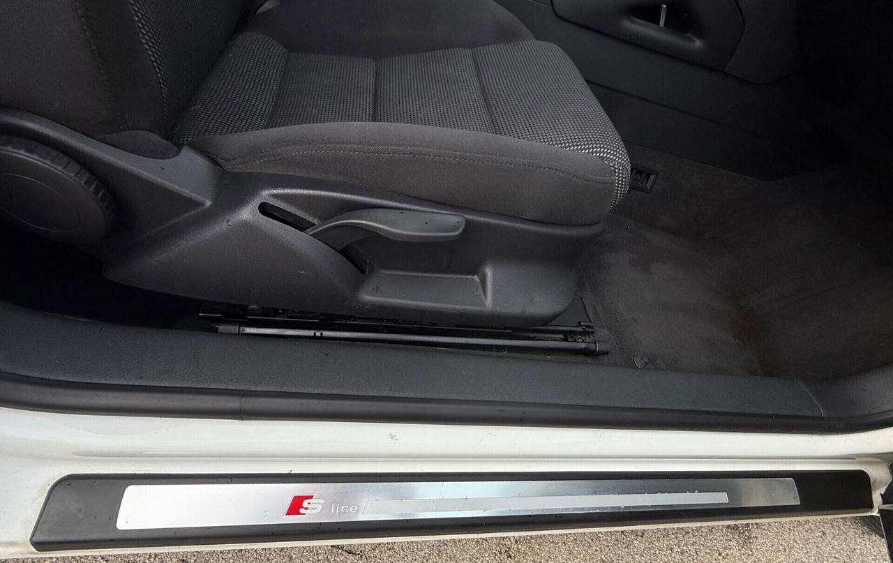Audi A3 2.0 TDI 170 CV Quattro S-Line,Bluetooth,Climatronic Biz.,ecc.