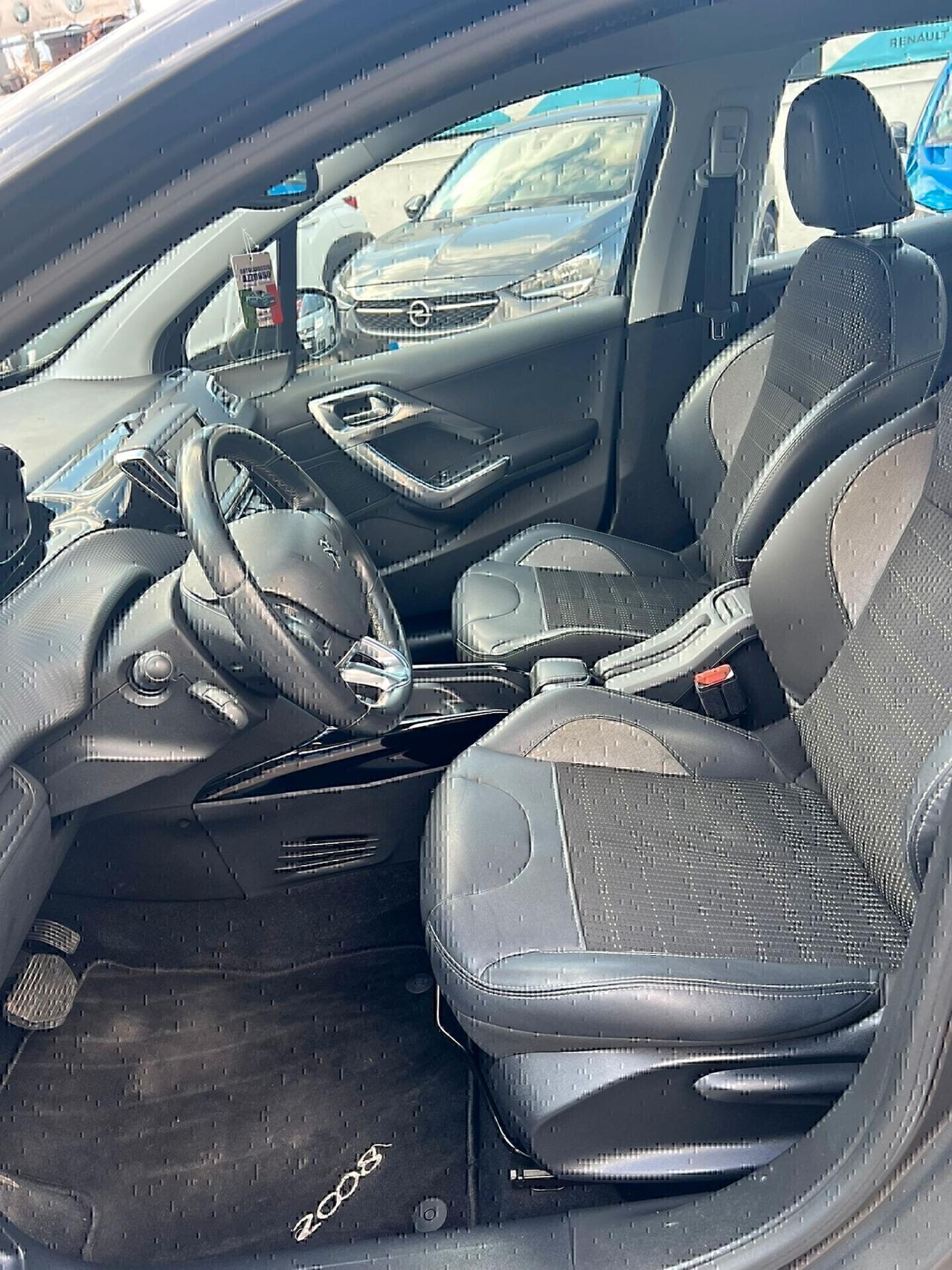 Peugeot 2008 BlueHDi 120 EAT6 S&S Allure automatica