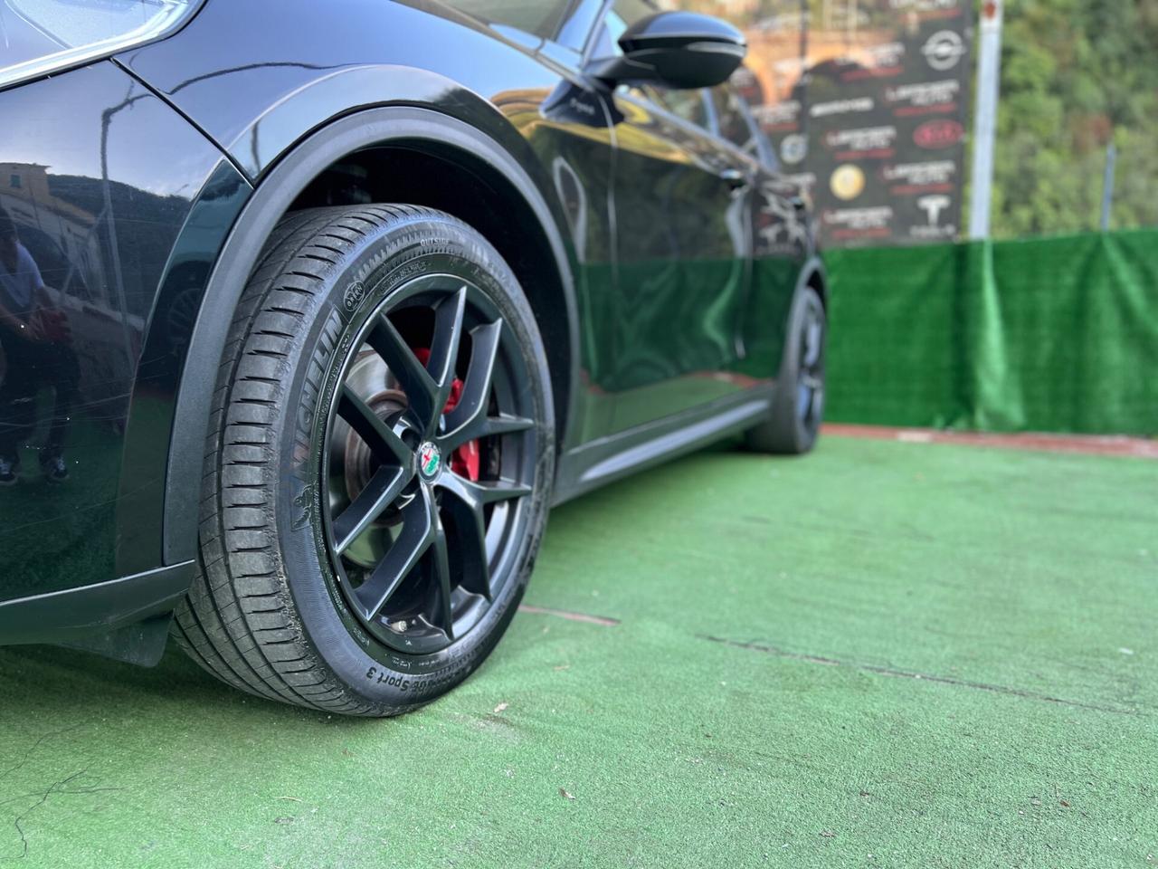 Alfa Romeo Stelvio 190 CV Q4 SPRINT Total Black Full