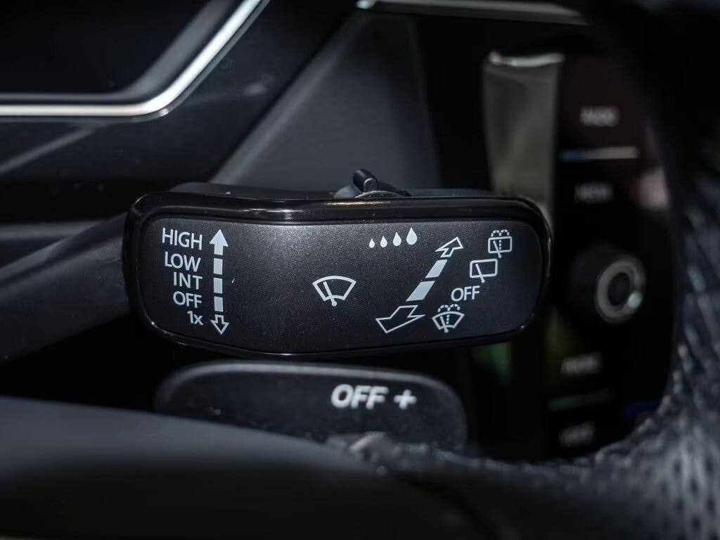 Volkswagen Tiguan 2.0 TDI 150 CV DSG R-Line MATRIX