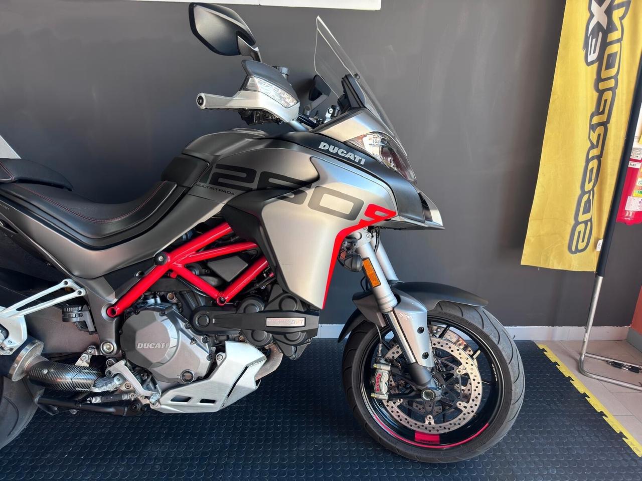 Ducati Multistrada 1260 S GRAND TOUR