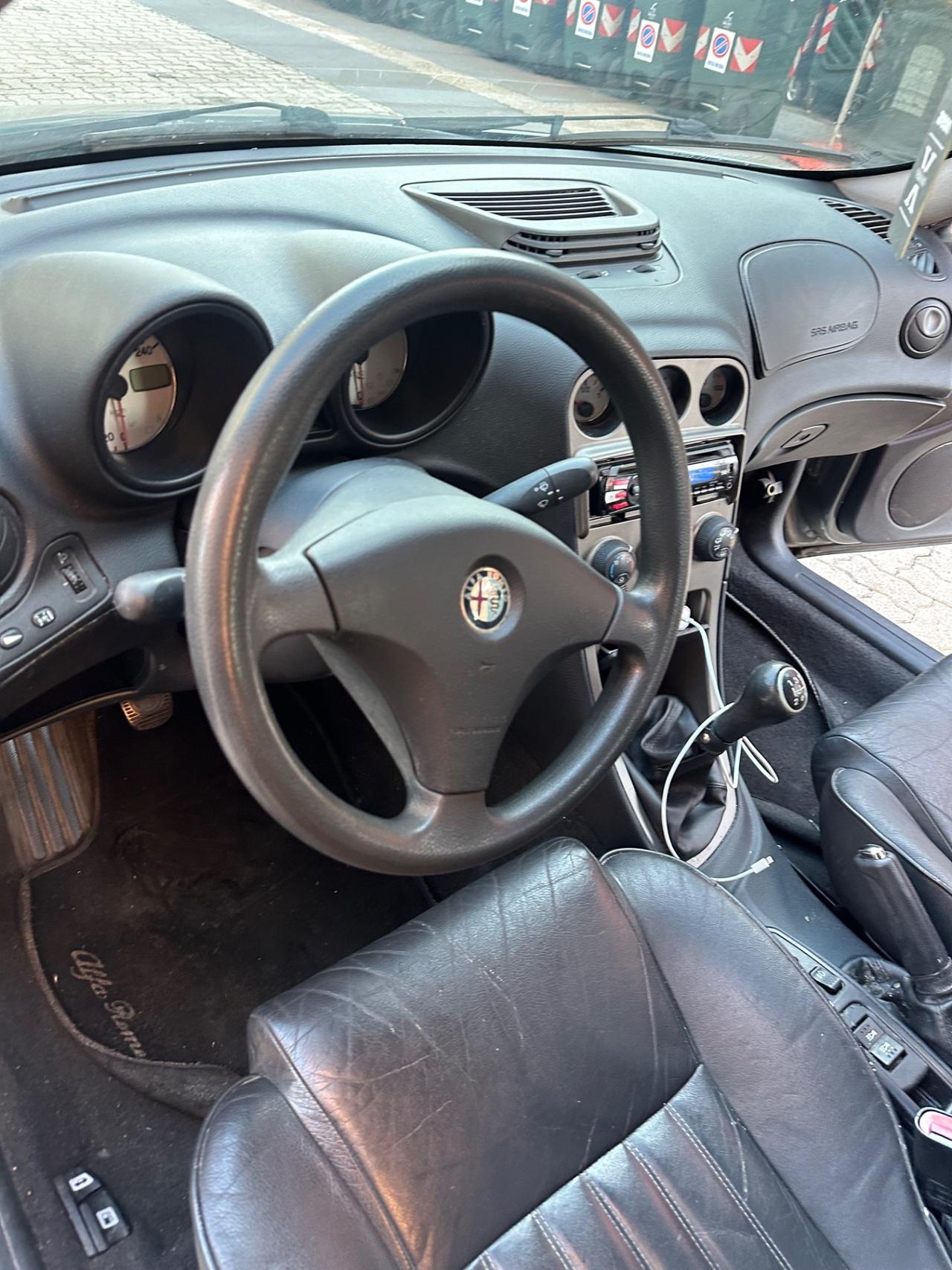 Alfa Romeo 156 1.6i 16V Twin Spark cat Progression