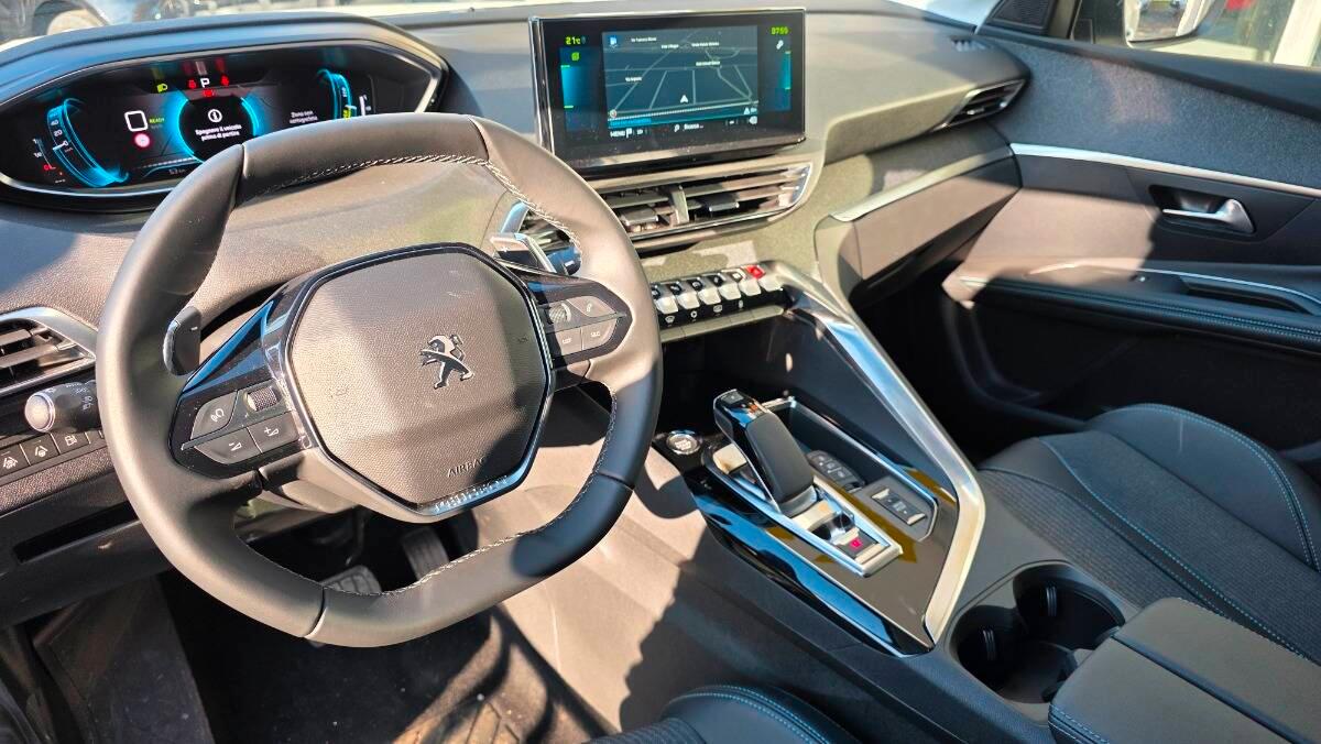Peugeot 3008 II 1.6 hybrid phev Allure Pack 225cv e-eat8