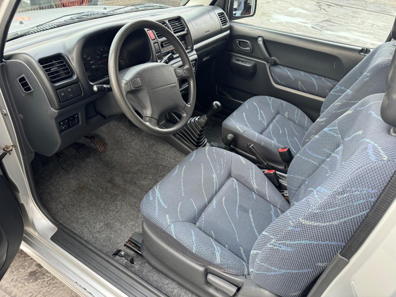 Suzuki Jimny 1.3i 16V cat 4WD JLX