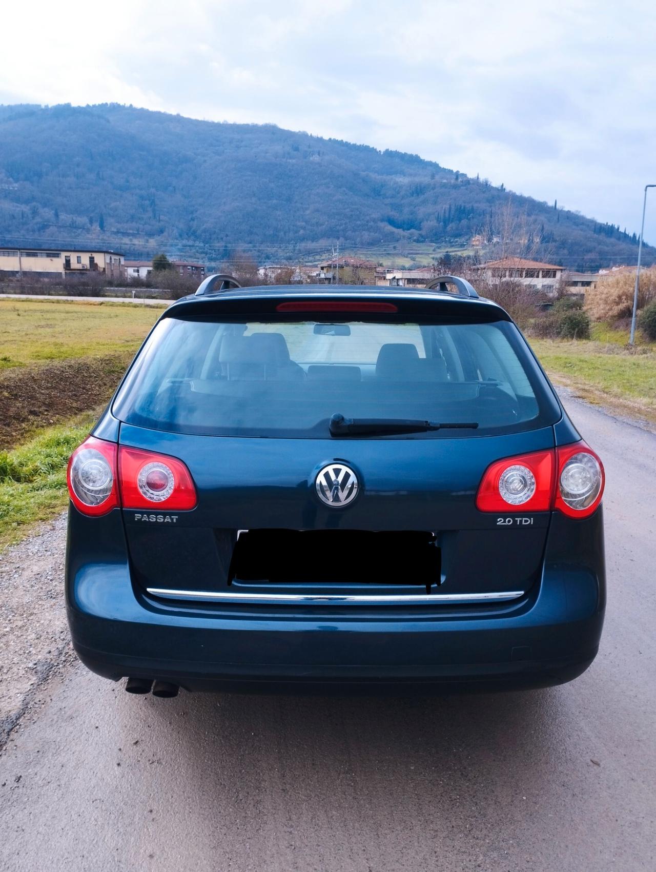 Volkswagen Passat 2.0 16V TDI Var. Comfortline