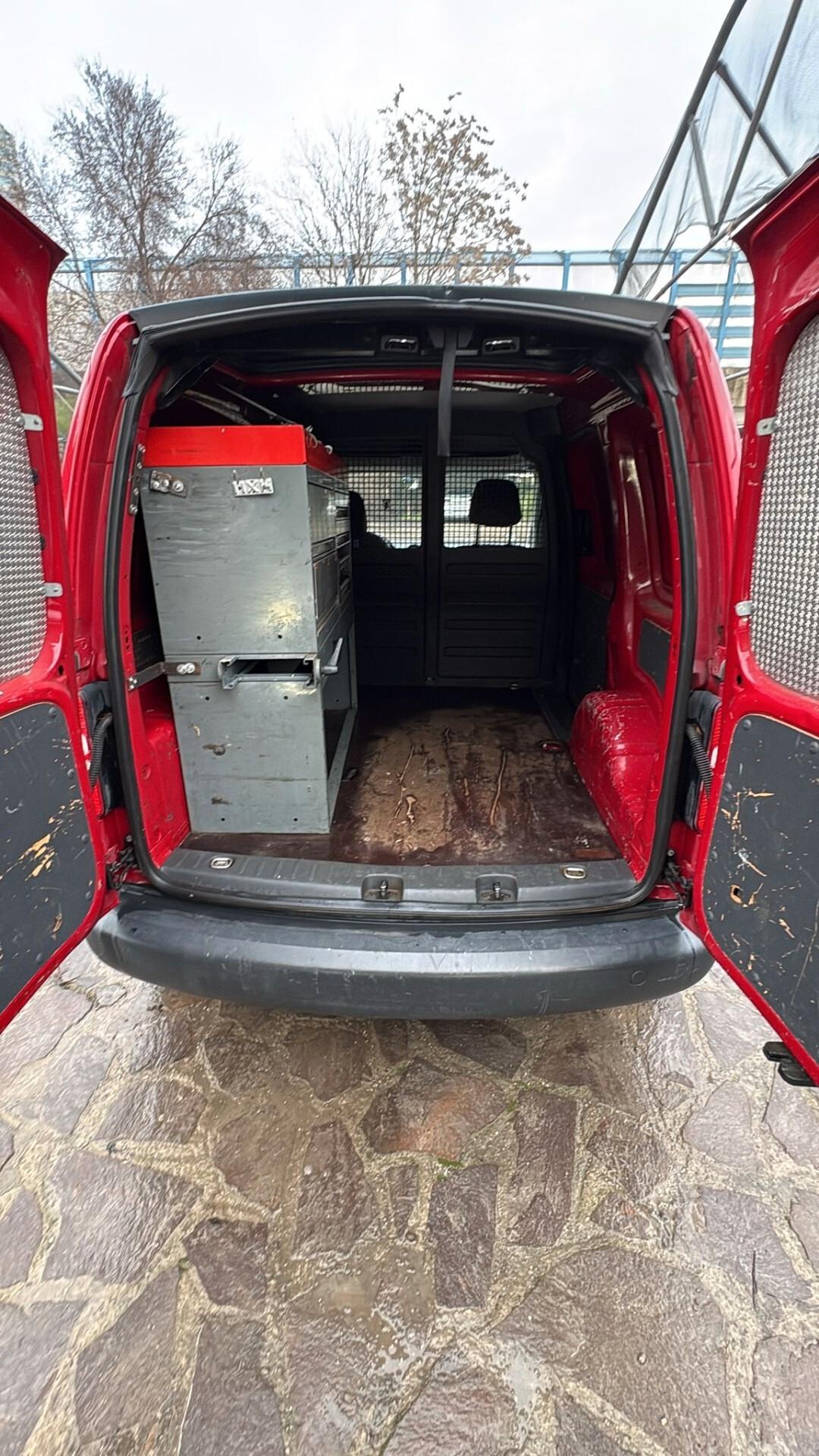 Volkswagen Caddy 2.0 Ecofuel 3p. Economy Van