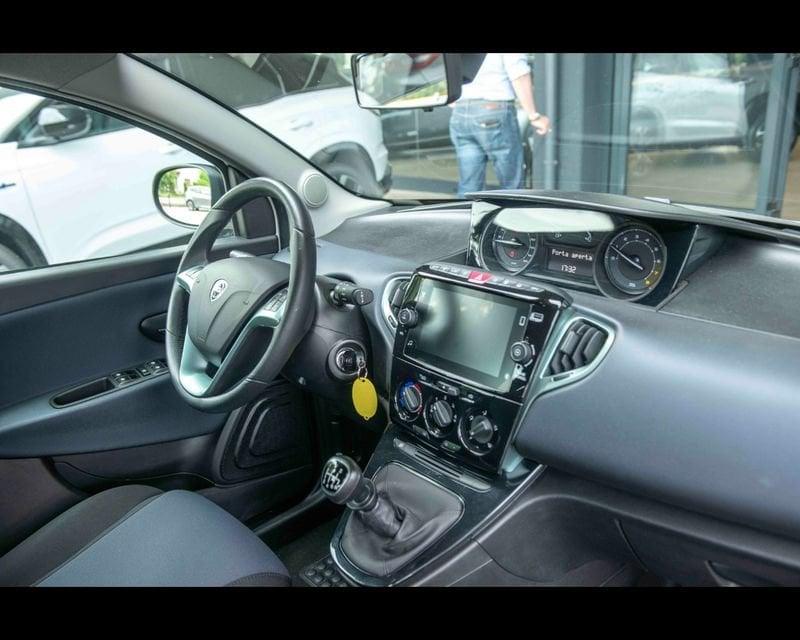 Lancia Ypsilon 3ª serie 1.0 FireFly 5 porte S&S Hybrid Gold Plus