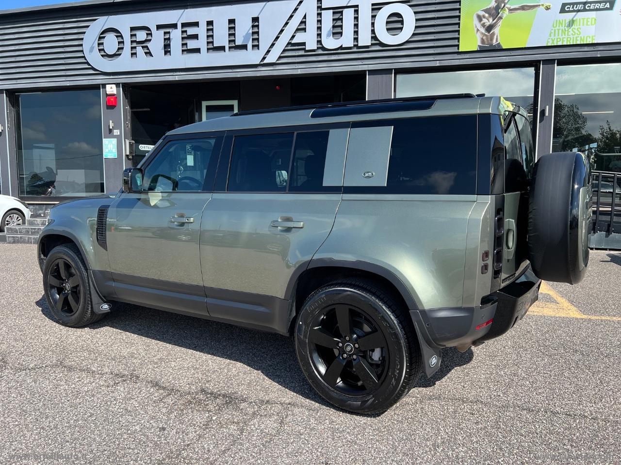 LAND ROVER Defender 110 3.0D I6 250 CV AWD Auto SE