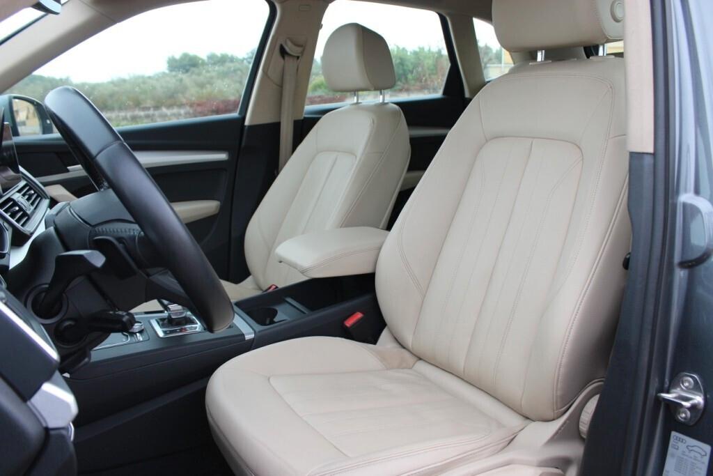 AUDI Q5 2.0 TDI s-tronic *Quadro digitale *Pelle