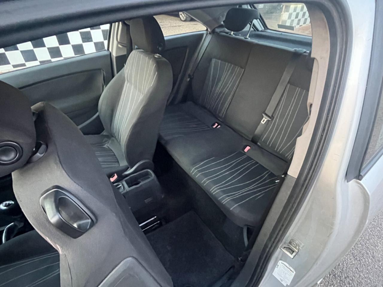 Opel Corsa 1.2 3 porte Club 2007