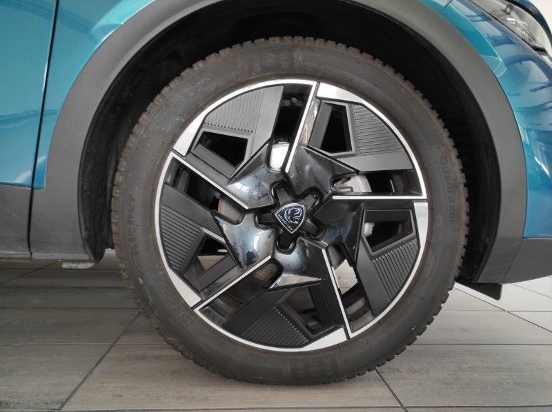 PEUGEOT 408 - 408 Hybrid 136 e-DCS6 GT
