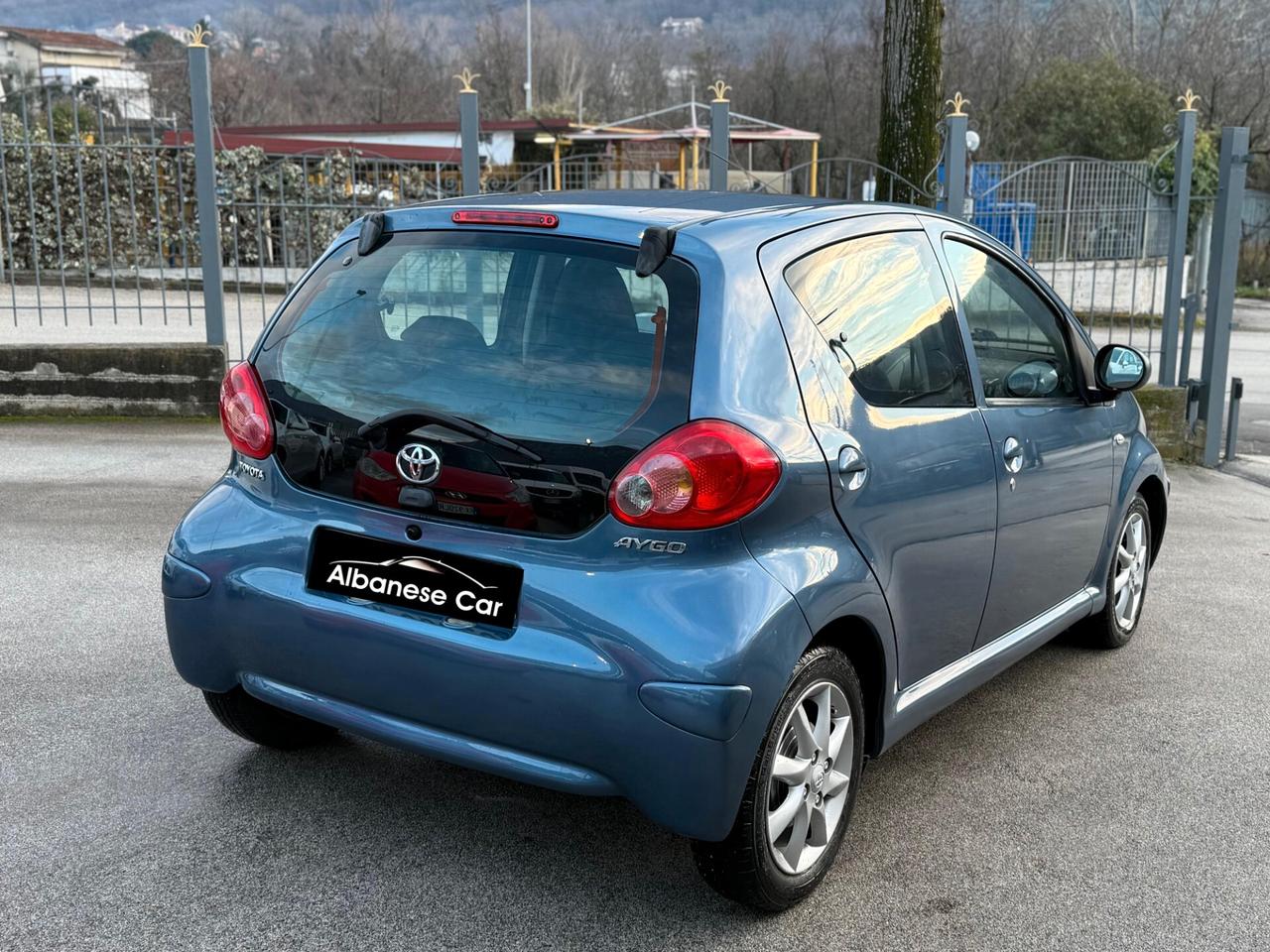 Toyota Aygo 1.0 12V VVT-i GPL 5 P. Now