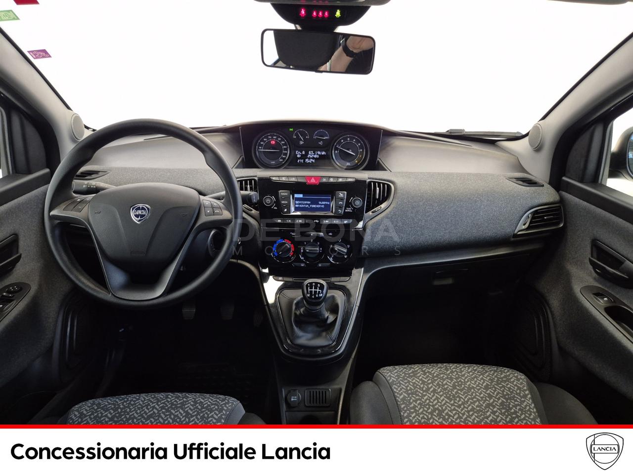 Lancia Ypsilon 1.0 firefly hybrid silver s&s 70cv 5p.ti