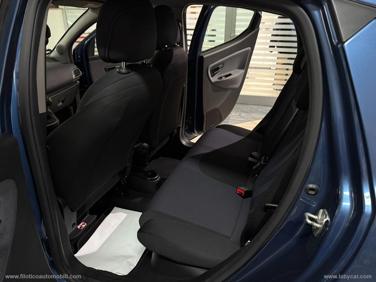 LANCIA Ypsilon 1.0 FireFly 5p.S&S Hybryd Gold CARPLAY - KIT 5 POSTO - SENSORI DI PARCHEGGIO