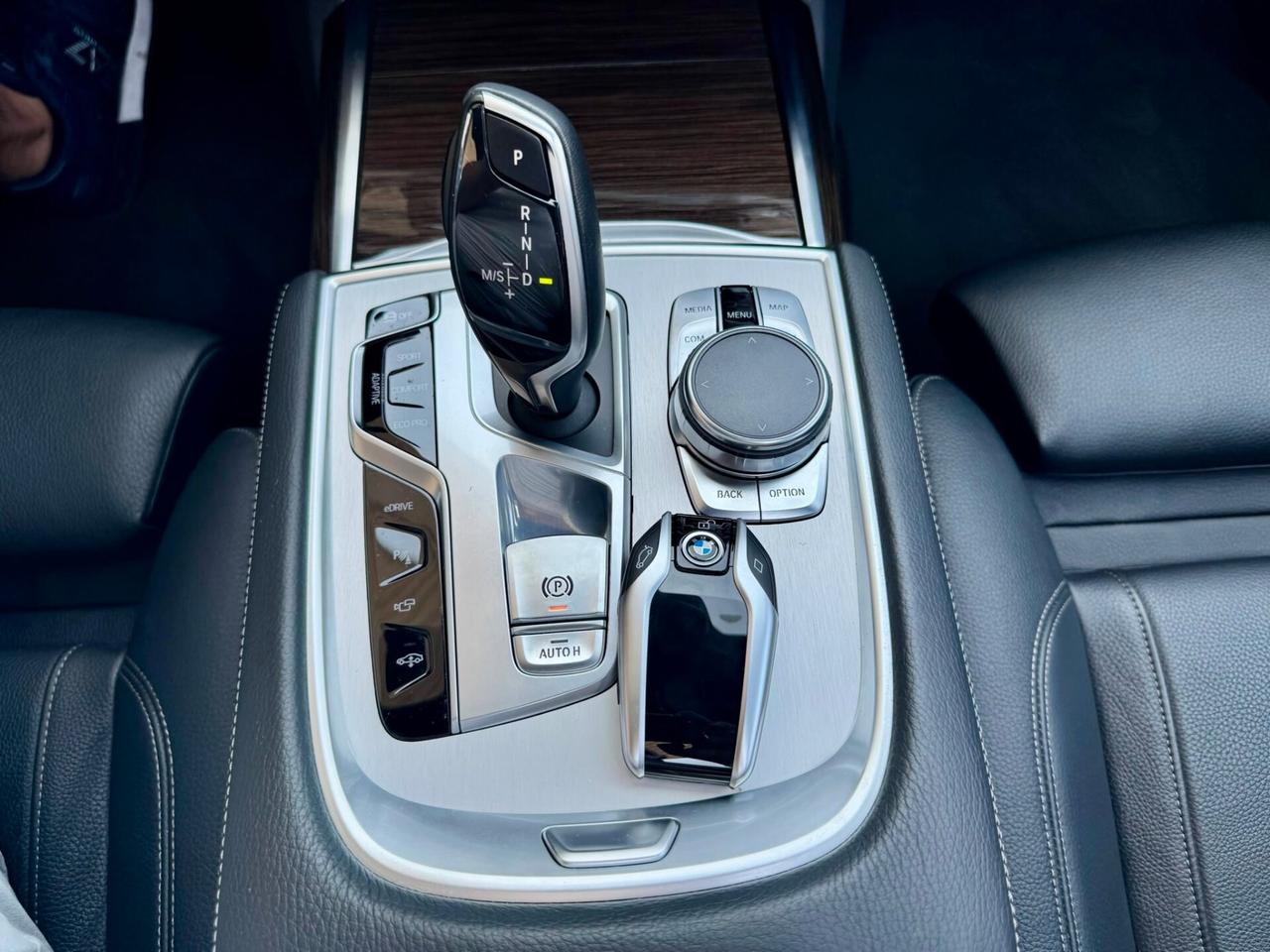 Bmw 740e Eccelsa 65.000km perfetta in tutto full optional