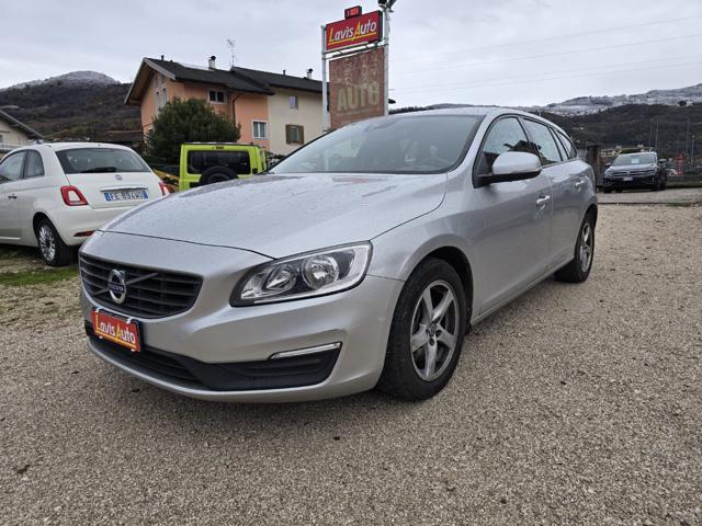 VOLVO V60 D4 AWD Geartronic Kinetic