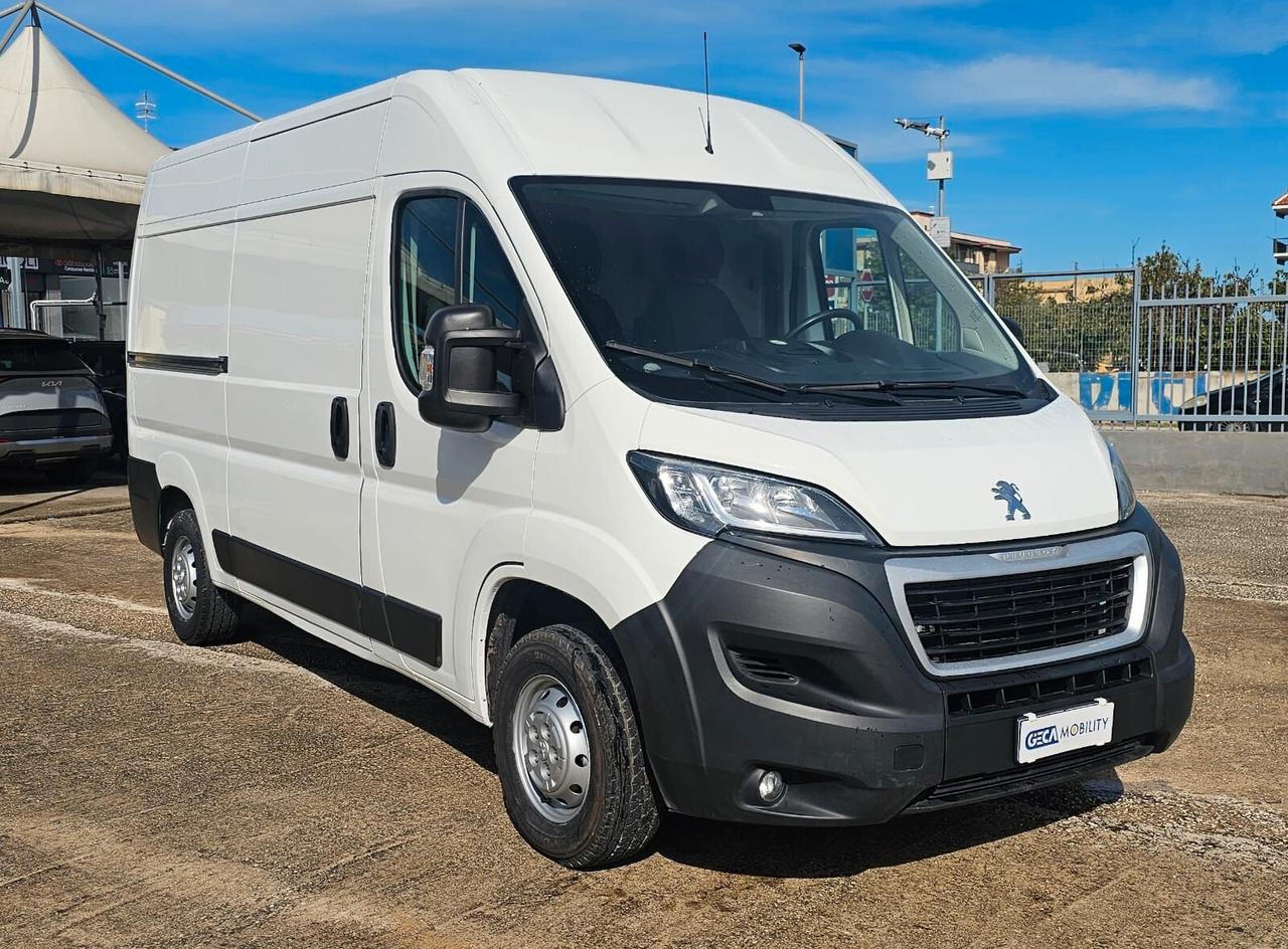 Peugeot Boxer 330 2.2 HDi 140 passo medio tetto medio anno 2020